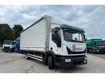 Камион со церада IVECO