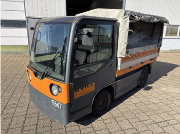 Камион со платформа