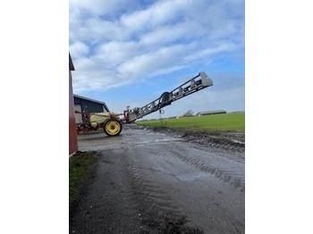 Стазен распрскувач Hardi COMMANDER 4200L: слика 4