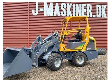 Земјоделски натоварувач EUROTRAC