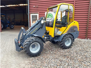 Натоварувач на тркала Eurotrac W12S med førerhus, skovl og gafler: слика 2