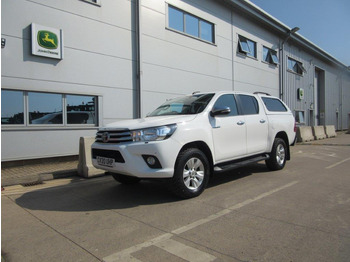 Пикап TOYOTA Hilux