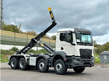 Камион со кука за подигање MAN TGS 41.440