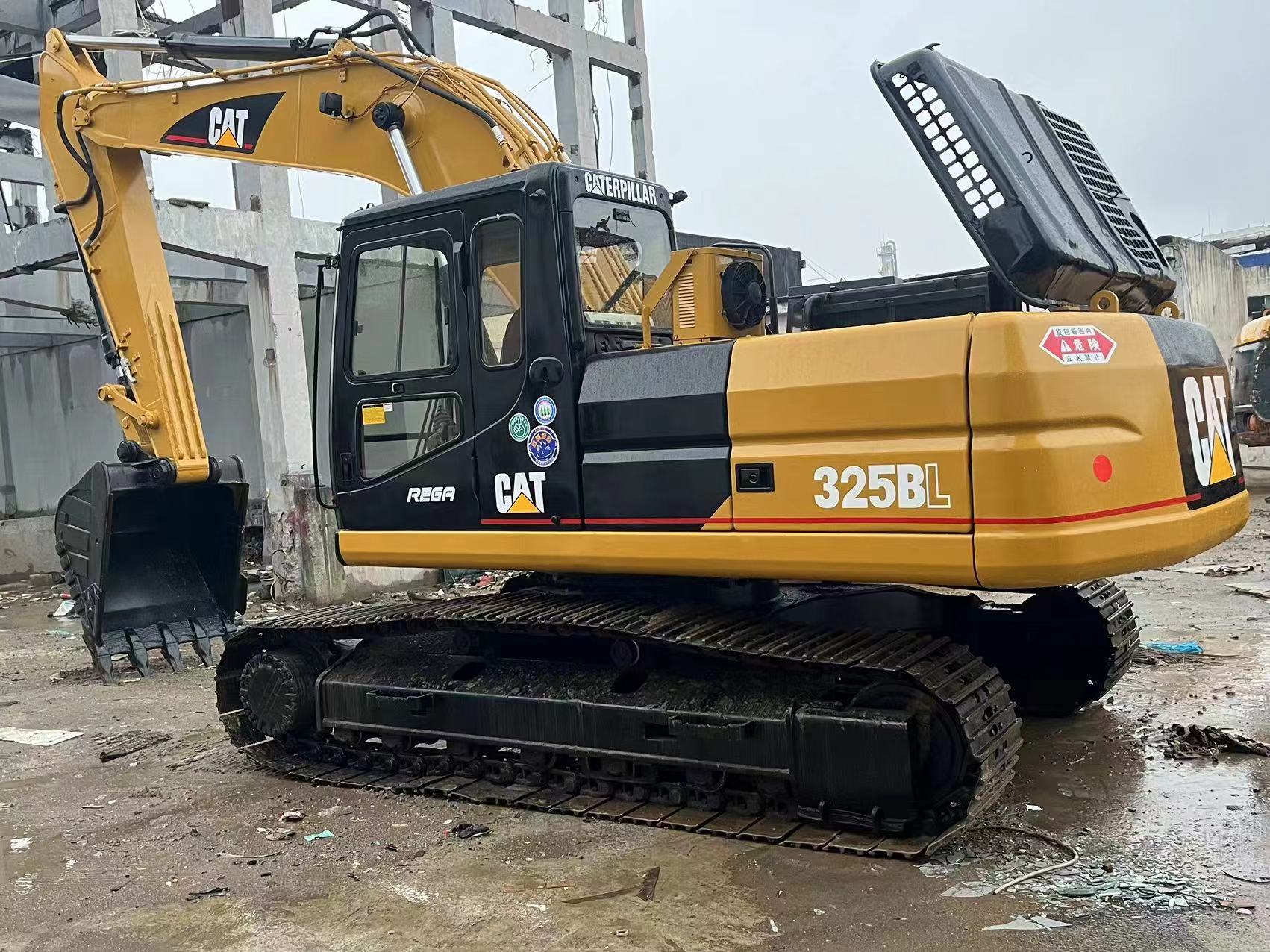 Багер гасеничар CATERPILLAR 325BL