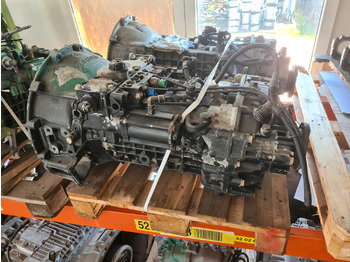 Менувач RENAULT