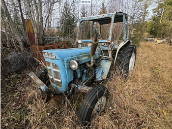 Трактор FORD