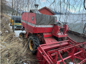 Комбајн MASSEY FERGUSON 100 series