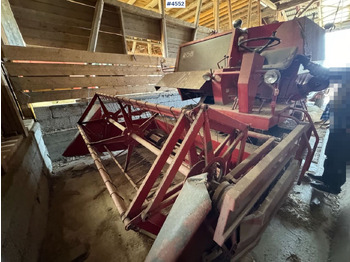 Комбајн MASSEY FERGUSON 200 series