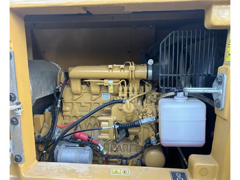 Багер гасеничар CATERPILLAR 306: слика 3