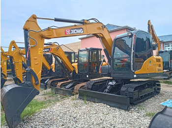Мини багер XCMG XE85DA