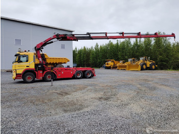 Камион VOLVO FM12