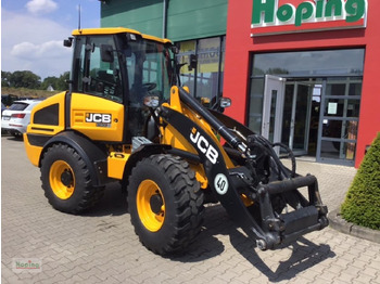 Натоварувач на тркала JCB 409 (40 km/h): слика 2