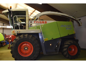 Комбајн за сточна храна CLAAS Jaguar 850
