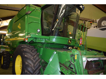 Комбајн JOHN DEERE
