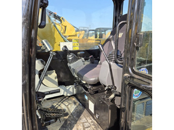 Мини багер Caterpillar 308E2: слика 5