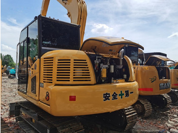 Лизинг на Komatsu PC70-8 Komatsu PC70-8: слика 1