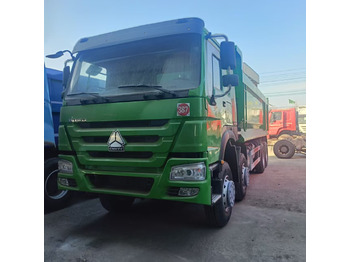Камион сандучар SINOTRUK HOWO 8x4: слика 2 Камион сандучар SINOTRUK HOWO 8x4: слика 2