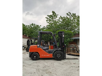 Дизел вилушкар TOYOTA