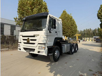 Камион влекач SINOTRUK HOWO