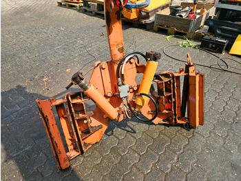 Плуг за чистење снег UNIMOG