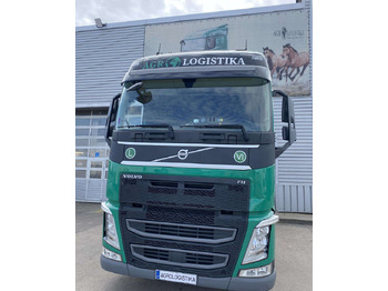 Камион влекач VOLVO FH 460