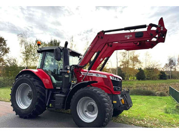 Трактор Massey Ferguson 7715S Dyna-6 Efficient Tractoren: слика 2