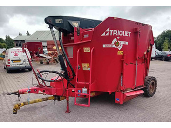 Вагон за мешање сточна храна TRIOLIET