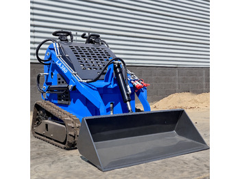 Компактен натоварувач