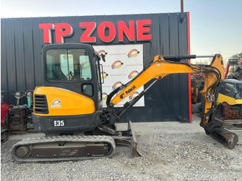 Мини багер BOBCAT E35