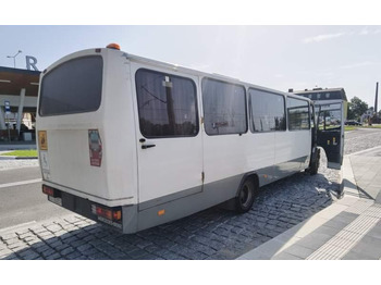 Приградски автобус Mercedes-Benz Vario 814D 38+12: слика 3