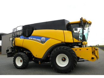 Комбајн New Holland CR9080 2013 Rok , heder Varifeed 9,15m, Nowsza Wersja, Nie Malowany, Stan Idealny: слика 2 Комбајн New Holland CR9080 2013 Rok , heder Varifeed 9,15m, Nowsza Wersja, Nie Malowany, Stan Idealny: слика 2