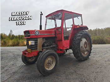 Трактор MASSEY FERGUSON 100 series