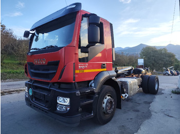 Камион со кука за подигање IVECO Stralis