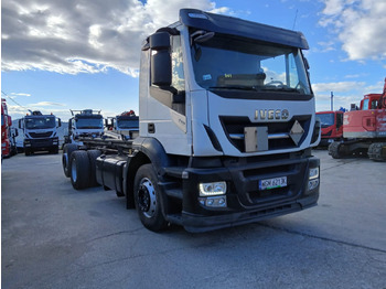 Камион со кука за подигање IVECO Stralis