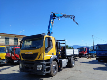 Камион со кран IVECO Stralis