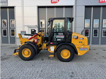 Натоварувач на тркала CATERPILLAR 906