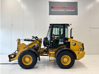 Натоварувач на тркала CATERPILLAR 908M