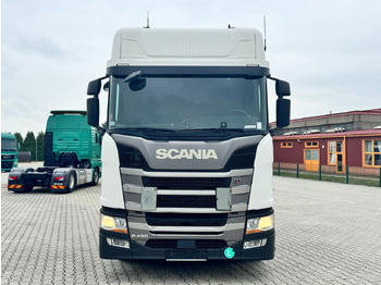 Камион влекач SCANIA R 450