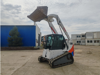 Компактен натоварувач со гасеници BOBCAT