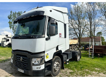 Камион влекач RENAULT T 460