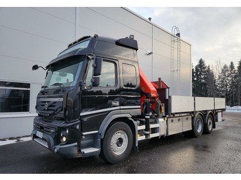 Камион со платформа VOLVO FMX