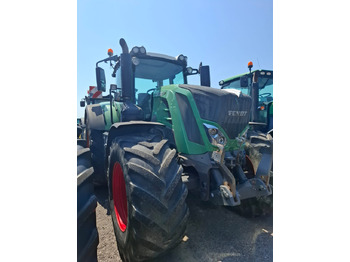 Трактор FENDT 828 Vario