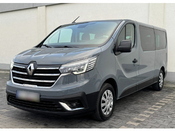 Минибус RENAULT Trafic 2.0