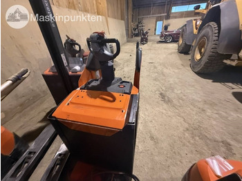 Електричен вилушкар Toyota BT LPE 250: слика 4 Електричен вилушкар Toyota BT LPE 250: слика 4