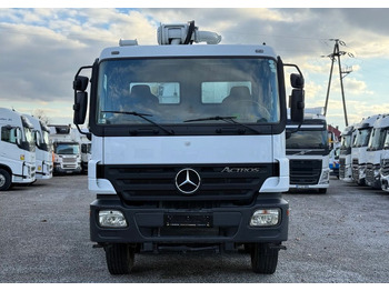 Миксер пумпа Mercedes-Benz ACTROS 3241 8X4 CIFA24 7m3: слика 2 Миксер пумпа Mercedes-Benz ACTROS 3241 8X4 CIFA24 7m3: слика 2