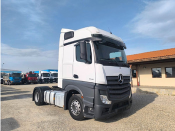 Камион влекач MERCEDES-BENZ Actros 1845
