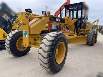 Порамнувач CATERPILLAR 140H
