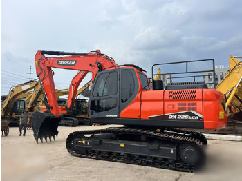 Багер гасеничар DOOSAN DX225LC
