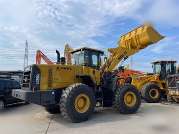 Натоварувач на тркала SDLG