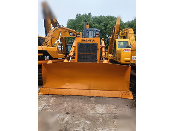 Булдожер SHANTUI